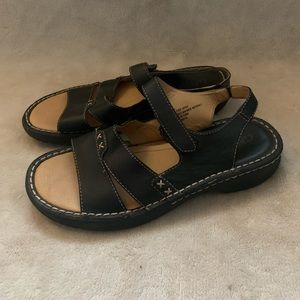 GNW Slingback Leather Sandals